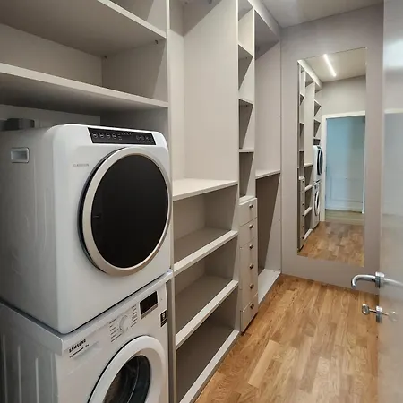 Olmo Luxury - By Myhomeincomo דירה *