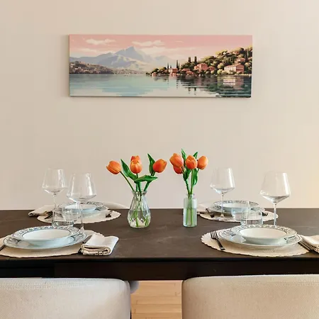 דירה Olmo Luxury - By Myhomeincomo