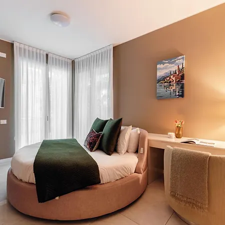 דירה Olmo Luxury - By Myhomeincomo