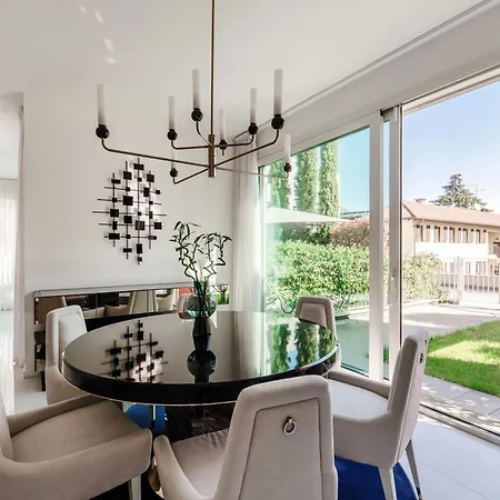 Olmo Luxury - By Myhomeincomo דירה קומו