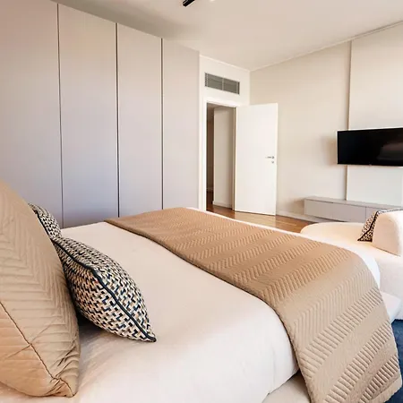 Olmo Luxury - By Myhomeincomo דירה *