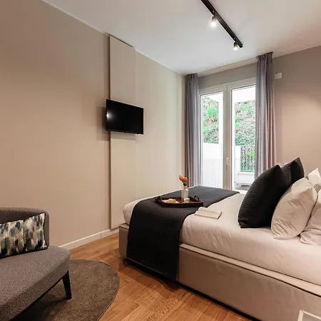 Olmo Luxury - By Myhomeincomo קומו