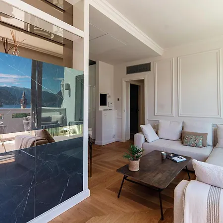 Апартаменты Olmo Luxury - By Myhomeincomo *